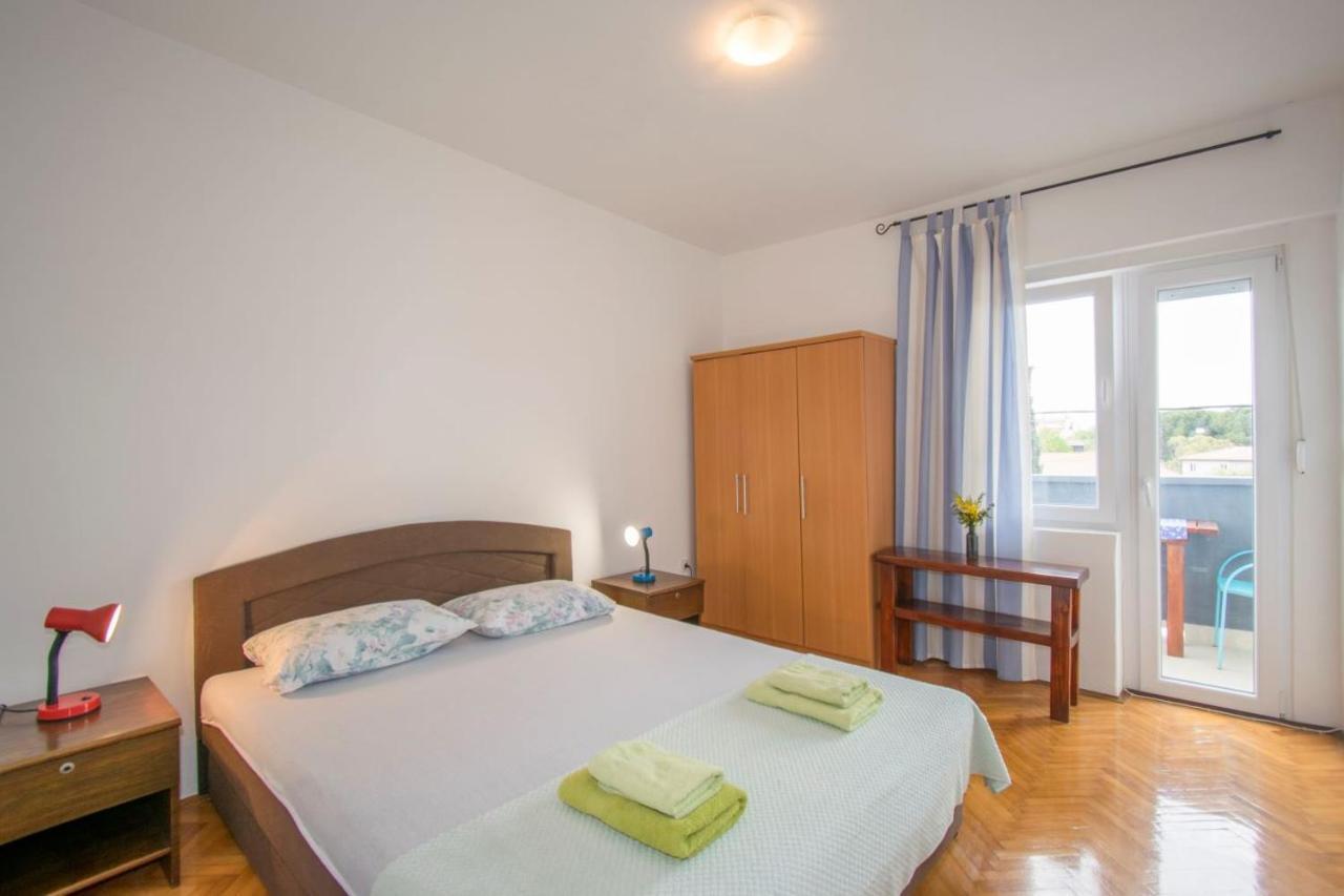 Apartman M In Premantura Buitenkant foto